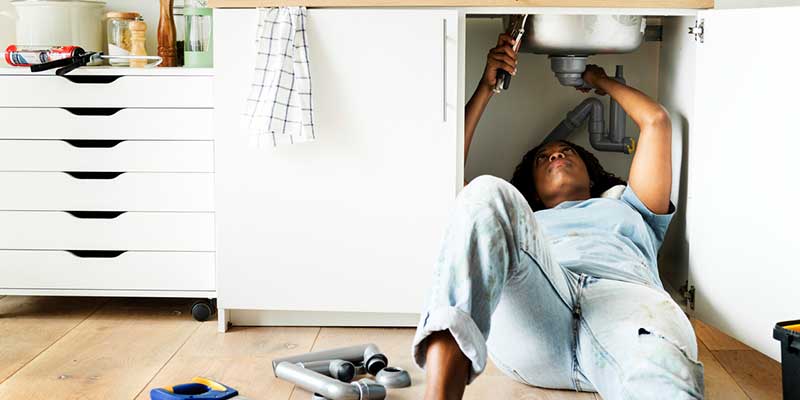 Should You Do Your Own Plumbing Repair?