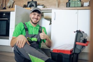 Here’s When You Should Turn to a Plumber Instead of DIY Methods